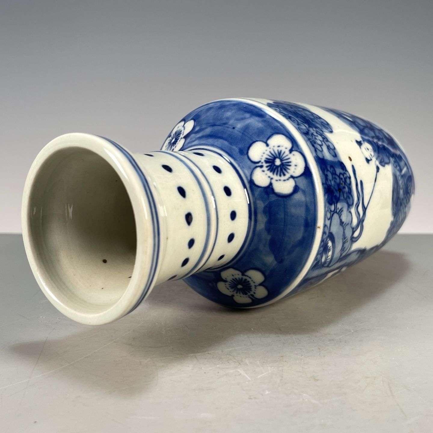 Blue and White Porcelain Roule - Vintage Collectible Pottery 리뷰 및 가격