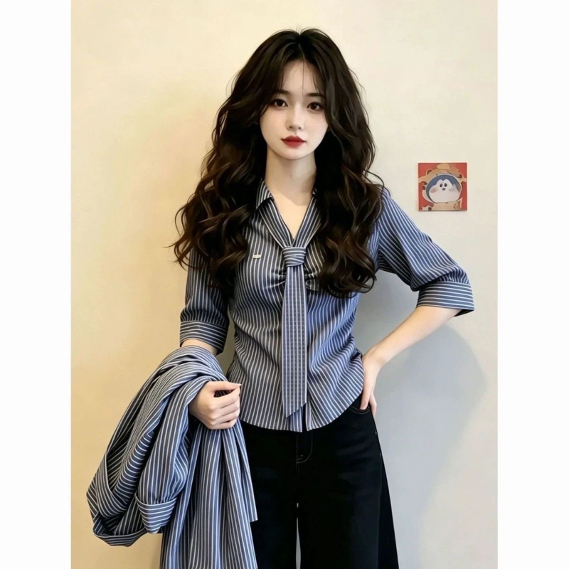 Polo Neck Lacing Short Sleeve  - Vintage Collectible Buttons 리뷰 및 가격