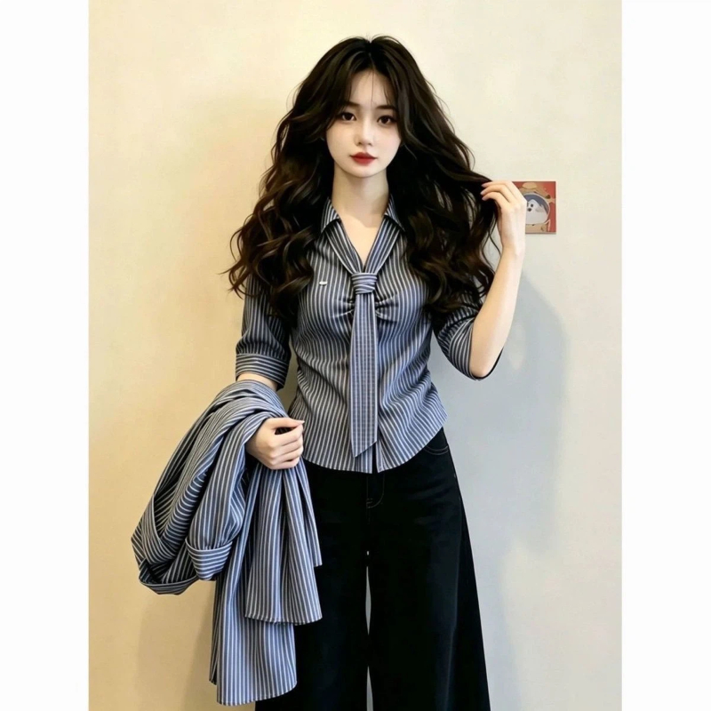 Polo Neck Lacing Short Sleeve  - Vintage Collectible Buttons 리뷰 및 가격