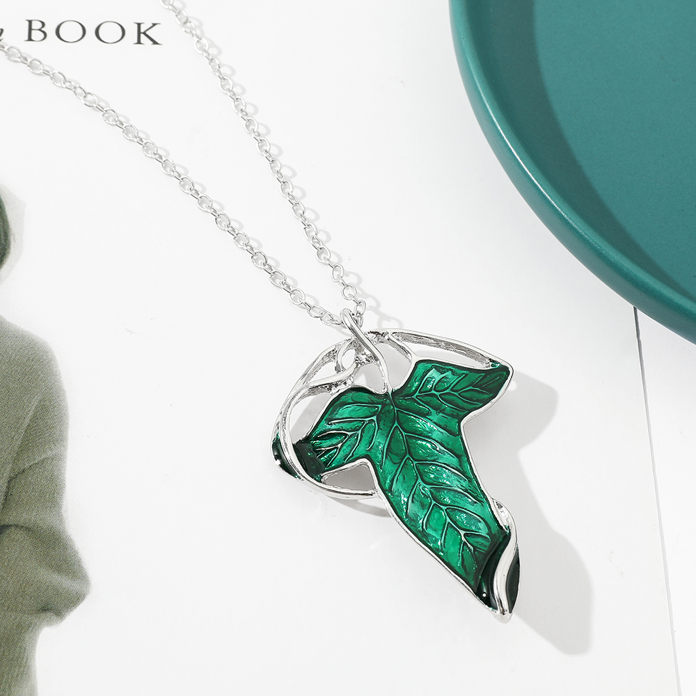 Vintage Green Leaf Pendant Nec - Vintage Item 리뷰 및 가격