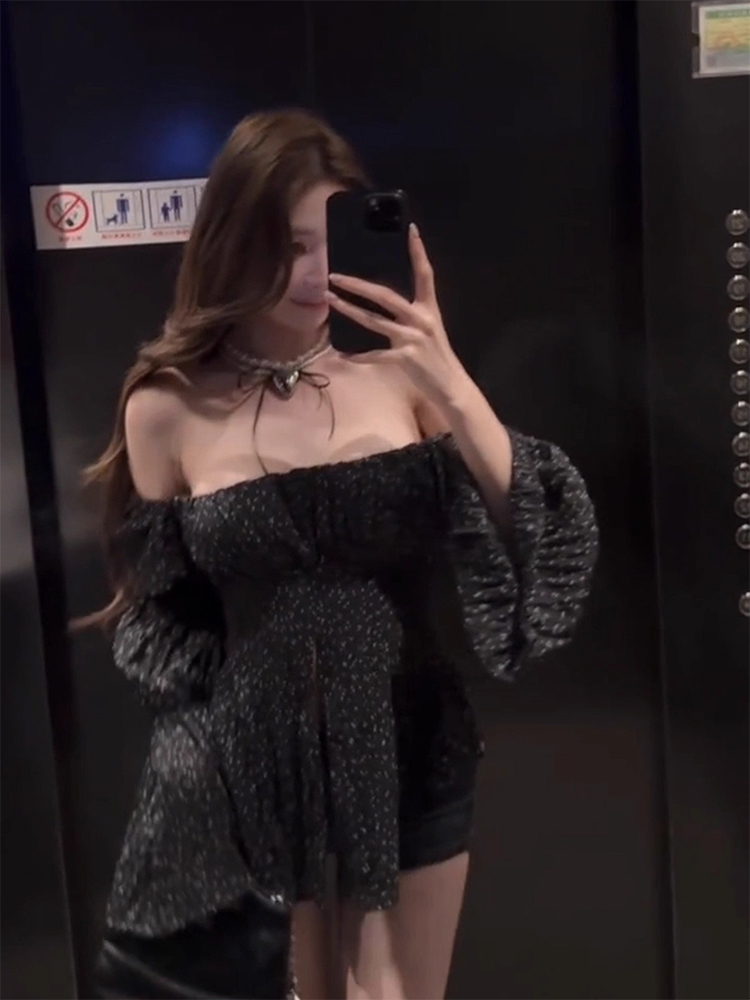 Black Bell Sleeve Top And High - Vintage Collectible Bells 리뷰 및 가격