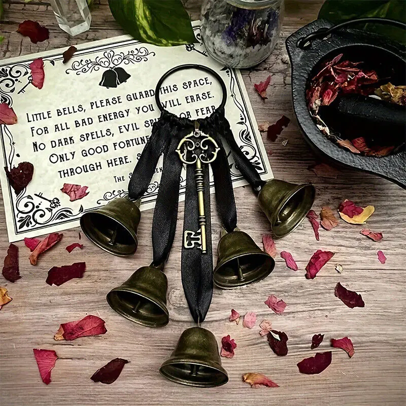 Witch Style Vintage Key with S - Vintage Collectible Bells 리뷰 및 가격