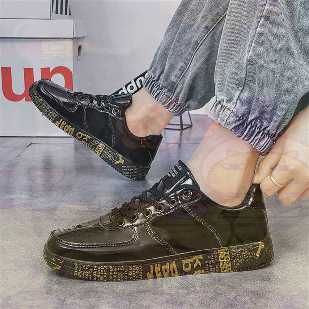 Round Foot Size 45 Sneakers Wh - Most Expensive Vintage Collection 리뷰 및 가격